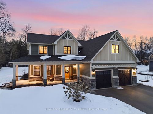 2029 Elana Dr, Severn, ON, L3V0C1 | Card Image