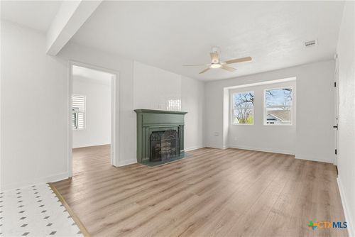 808 N 8th St, Temple, TX, 76501-2642 | Card Image