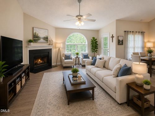 3c-3696 Cotswold Ave, Greensboro, NC, 27410-9633 | Card Image