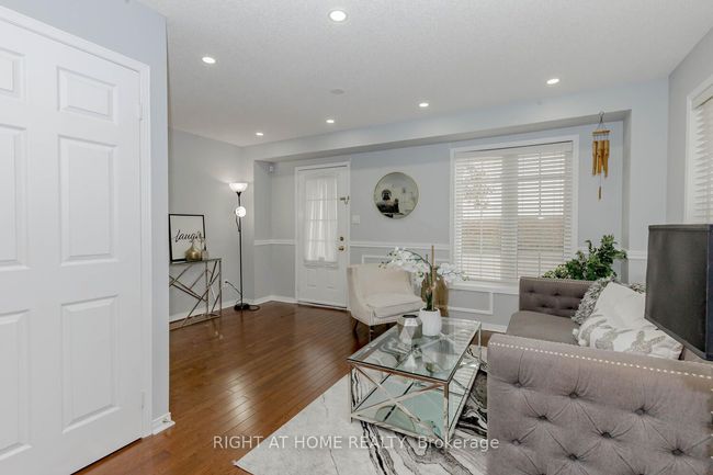 958 Audley Rd N, House attached with 3 bedrooms, 3 bathrooms and 1 parking in Ajax ON | Image 8