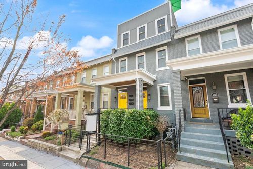 2-1831 Independence Ave Se, WASHINGTON, DC, 20003-1725 | Card Image
