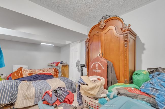 86 Cookview Dr, House attached with 5 bedrooms, 4 bathrooms and 2 parking in Brampton ON | Image 38
