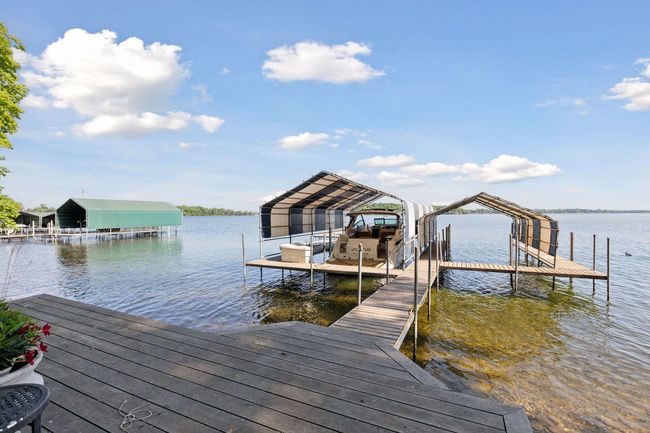 6425 Virginia Dr, House other with 4 bedrooms, 6 bathrooms and null parking in Excelsior MN | Image 52