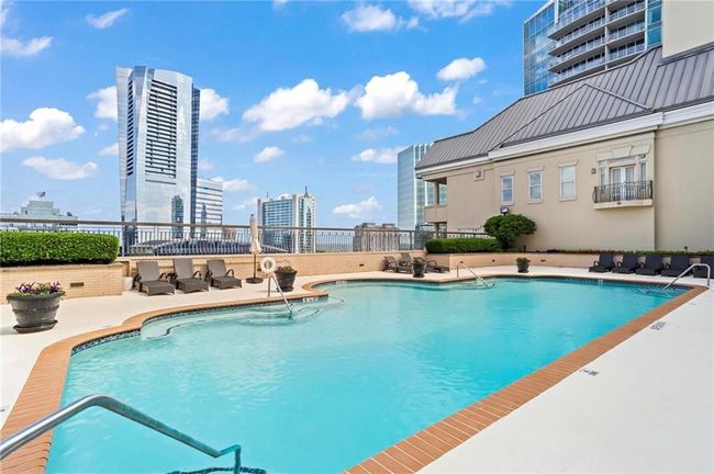 APT-1714 - 3334 Peachtree Rd Ne, Condo with 1 bedrooms, 1 bathrooms and 1 parking in Atlanta GA | Image 21