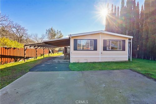 16700 Fox Way, Clearlake Oaks, CA, 95423-9406 | Card Image