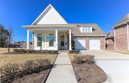 1220 Five Oaks Dr, Lake Charles, LA, 70605-5484 | Card Image