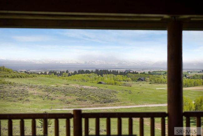 1665 Whisper Ridge Rd, House other with 6 bedrooms, 3 bathrooms and 2 parking in Ashton ID | Image 50