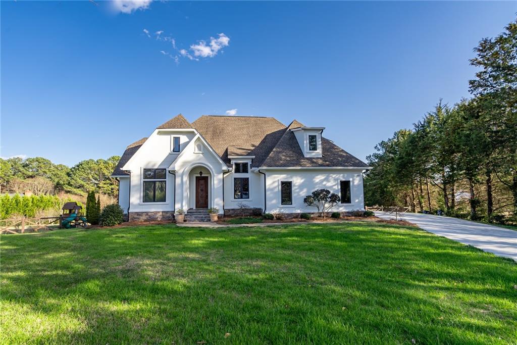 Southwind Ct, Loganville, GA 30052