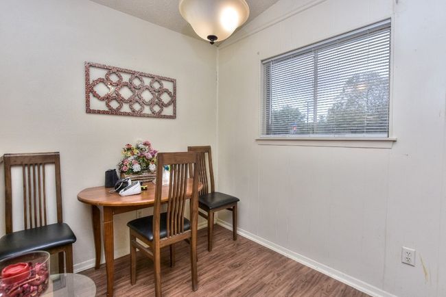 Unit A Dining Area | Image 12