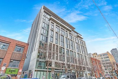 907 - 32 Camden St, Condo with 2 bedrooms, 2 bathrooms and 1 parking in Toronto ON | Image 2