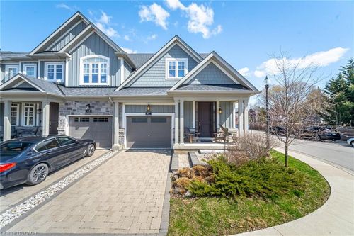 47 Windsor Cir, Niagara On The Lake, ON, L0S1J0 | Card Image