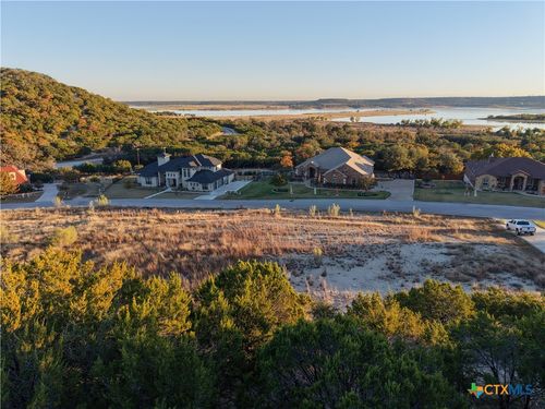 3419 Shoreline Dr, Harker Heights, TX, 76548-8120 | Card Image