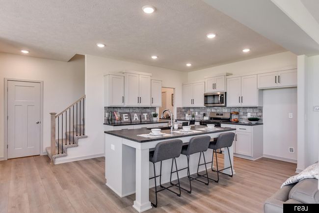 5413 N 191 St St, House other with 4 bedrooms, 4 bathrooms and 3 parking in Elkhorn NE | Image 17