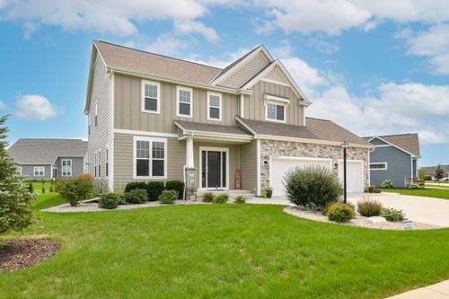 N50W19665 Tamarind Way, Menomonee Falls, WI, 53051-1241 | Card Image