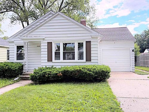 1133 Marquette Avenue, GREEN BAY, WI, 54304 | Card Image