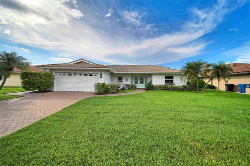 2025 Michigan Ave Ne, St Petersburg, FL, 33703-3407 | Card Image