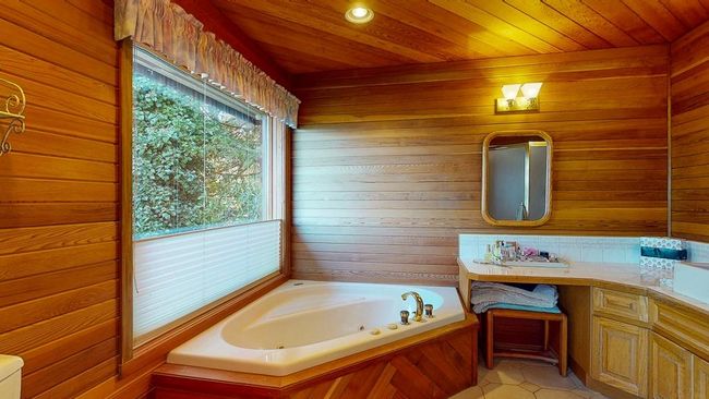 8161 Redrooffs Rd, House other with 2 bedrooms, 2 bathrooms and 4 parking in Halfmoon Bay BC | Image 30