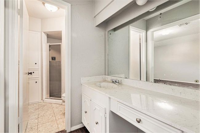 5514 Long Creek Ln, House other with 3 bedrooms, 2 bathrooms and 2 parking in Houston TX | Image 13