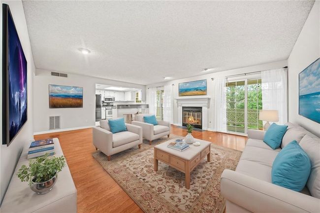 23 Chelsea Ct, Condo with 2 bedrooms, 2 bathrooms and 2 parking in Avondale Estates GA | Image 4