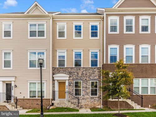 117 Flower Center Ln, Gaithersburg, MD, 20878-2298 | Card Image