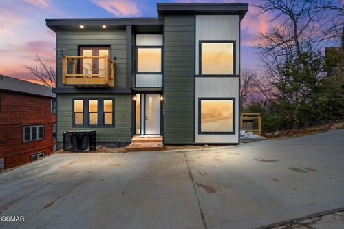 1568 Rainbow Ridge Rd, Sevierville, TN, 37862 | Card Image