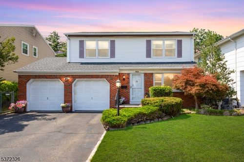 60 Reinhold Ter, Union, NJ, 07083-8909 | Card Image