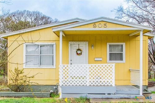 905 S 6th St, Killeen, TX, 76541-7840 | Card Image