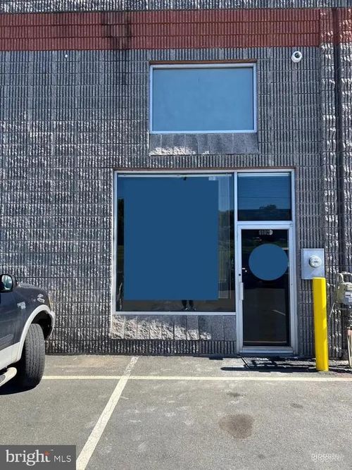 ste-d-9102 Industry Dr, MANASSAS PARK, VA, 20111-4850 | Card Image