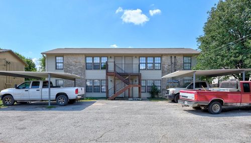 1002 Southwalk St, Georgetown, TX, 78626-7853 | Card Image