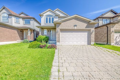 712 Blackacres Blvd, London, ON, N6G0J1 | Card Image