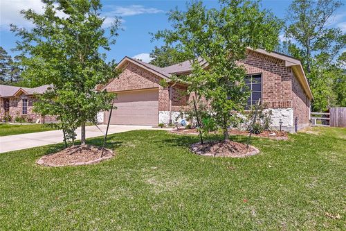 402 Rocky Ridge Dr, Anahuac, TX, 77514-1961 | Card Image