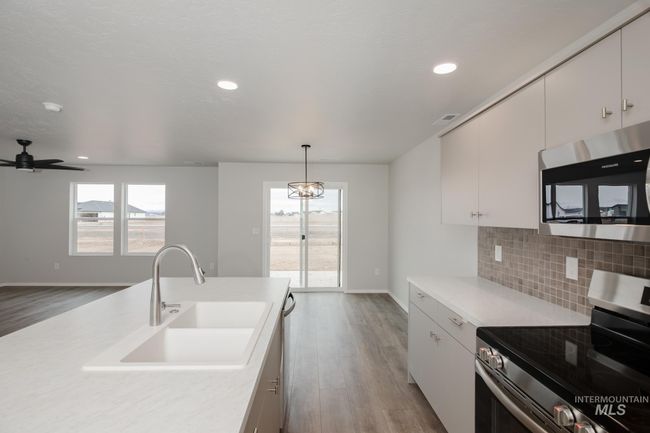 763 N Aleppo Way, House other with 3 bedrooms, 3 bathrooms and 2 parking in Meridian ID | Image 4
