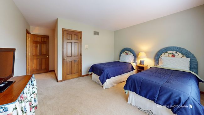 1420 Greenlake Dr, House other with 5 bedrooms, 3 bathrooms and 6 parking in Aurora IL | Image 31