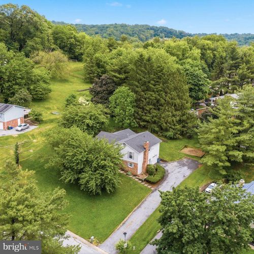 1169 Long Valley Rd, Westminster, MD, 21158-4148 | Card Image