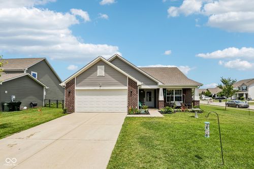 1393 W Limestone Way, Fortville, IN, 46040-1398 | Card Image