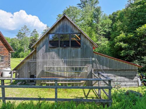 1883 W River Rd, Lincoln, VT, 05443-9634 | Card Image