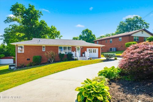 103 Elm St, Clinton, TN, 37716-3503 | Card Image