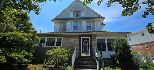 169 Spencer Ave, Lynbrook, NY, 11563-3441 | Card Image