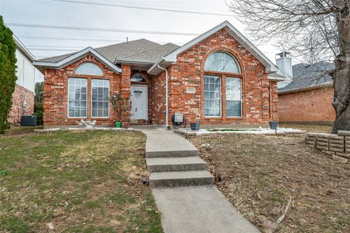 4136 Creekhollow Dr, Carrollton, TX, 75010-1108 | Card Image