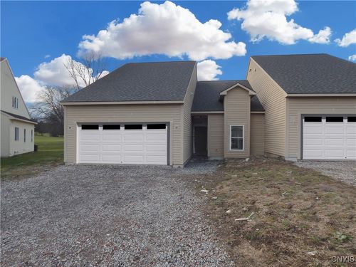 5302 Bunker Hill Way, Syracuse, NY, 13207 | Card Image