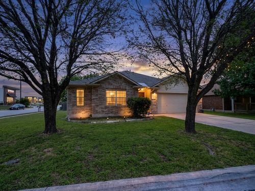 800 Orchard St, Cedar Park, TX, 78613-6406 | Card Image