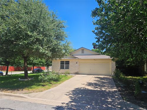 230 Rinehardt St, Hutto, TX, 78634-3291 | Card Image