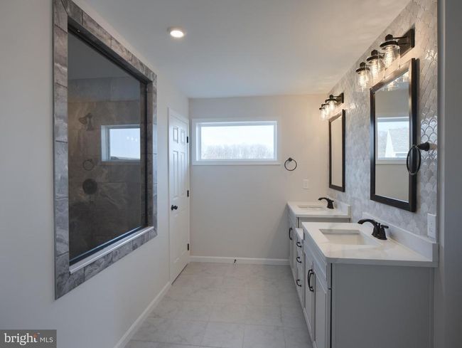 232 W Side Dr, House other with 4 bedrooms, 4 bathrooms and null parking in LITITZ PA | Image 5
