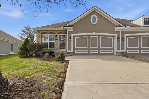 3717 S Bolger Ct, Independence, MO, 64055-3971 | Card Image