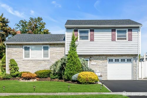 2316 Old Grove Rd, Linden, NJ, 07036-5827 | Card Image