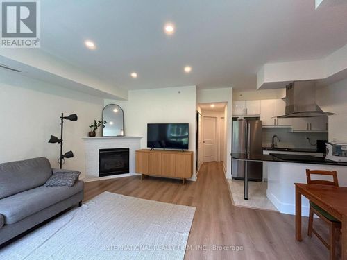 204-1785 Eglinton Avenue E, Toronto (Victoria Village), ON, M4A2Y6 | Card Image