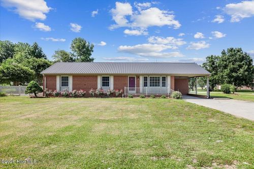 2029 W Nc 403 Hwy, Faison, NC, 28341-8527 | Card Image