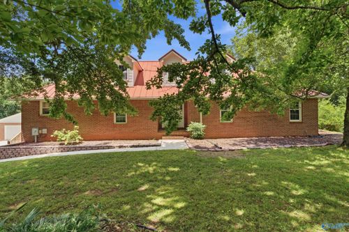 103 Ce Lee Dr, Huntsville, AL, 35806-2601 | Card Image