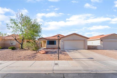 5009 Peaceful Pond Ave, Las Vegas, NV, 89131-2617 | Card Image
