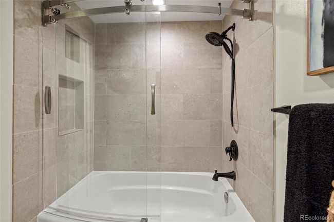 APT-5 - 1512 Larimer St, Condo with 3 bedrooms, 3 bathrooms and 2 parking in Denver CO | Image 23